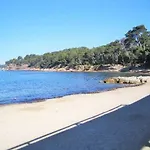 Daire Renove A Deux Pas De La De Sainte Asile A Pin Rolland Saint-Elme