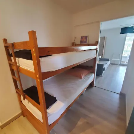 Renove A Deux Pas De La De Sainte Asile A Pin Rolland Apartamento