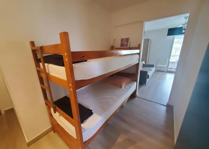 Renove A Deux Pas De La De Sainte Asile A Pin Rolland شقة